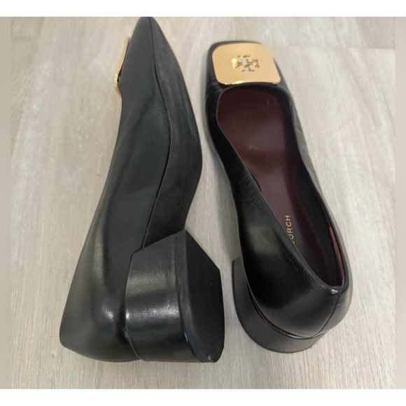 Tory Burch Eleanor Pump Women 6.5M Black Excellent Gold Logo Block Heel Leather - Picture 8 of 14